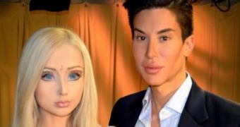 Human Barbie and her Ken: Valeria Lukyanova and Justin Jedlica