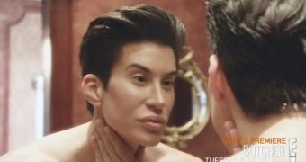Justin Jedlica aka Ken Doll appears on new E! reality show on plastic surgery, Botched