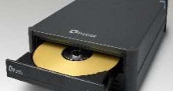 Plextor Announces First 10x DVD+R DL Burner