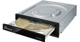 Plextor shows off new DVD drive