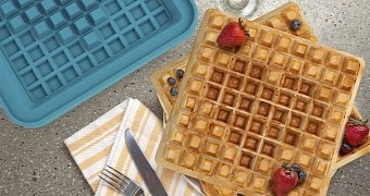 Quirky Poke-a-Pixel Wafflemaker heartfelt waffles
