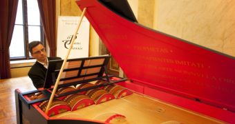 Viola organista debuted during Zubrzychi's recital at the International Royal Cracow Piano Festival
