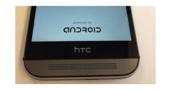 The new “Power by Android” logo on HTC One M8