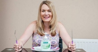 Pregnancy Makes Woman Want to Eat Copious Amounts of Soap