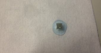 One of the prototype contact lenses for the blind developed in Israel