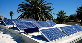 Qatar readies major investment in harvesting solar power