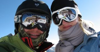 Following Natasha Richardson’s death, authorities in Quebec are asking for a law that mandates ski helmets