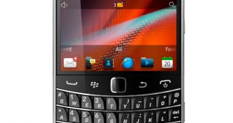 RIM Debuts BlackBerry Bold 9900 in Russia