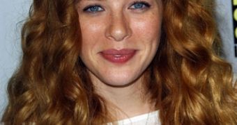 Rachelle Lefevre is lying about why she was let go from “The Twilight Saga,” Summit Entertainment says