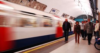 A woman making racist remarks on a subway in London was arrested