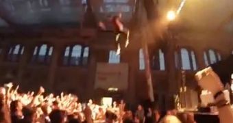 Screenshot from video with George Watsky’s 35ft (10m) stage dive
