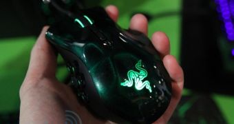Razer Intros Naga Hex Mouse for MOBA, Action Games and RPGs