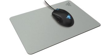 Razer Scarab gaming mouse mat
