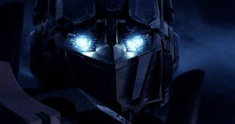 “Transformers: Revenge of the Fallen” takes home 3 Razzie awards: Worst Movie, Worst Director and Worst Screenplay