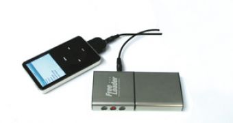 Recharge Your iPod's Battery Using Solar Power