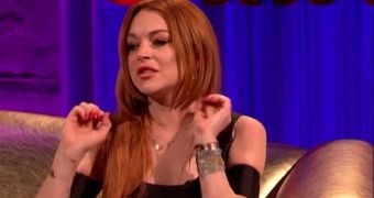 Lindsay Lohan talks sobriety, doing a docuseries with Alan Carr in promo interview