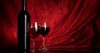 Study finds red wine consumption can benefit health