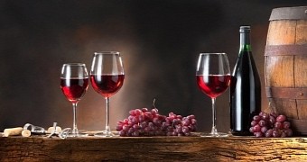 Compound in red wine has positive effects on the brain