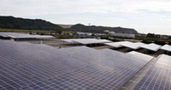 Renault debuts 6 giant solar PV systems in France