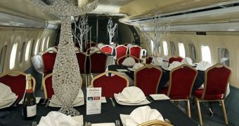 Retired passenger jet was transformed into a unique restaurant serving curry