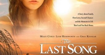 Critics tear Miley Cyrus to pieces for performance in romantic drama “The Last Song”