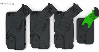 Revolutionary Crank Case Allows Users to Manually Charge Smartphones on the Move