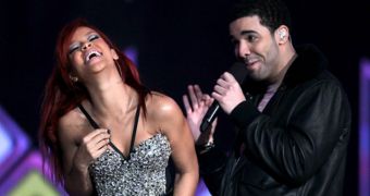 Drake and Rihanna are enjoying an exclusive relationship