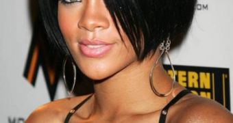 Rihanna Attacked with Deadly Weapon, Has Contusions and Bite Marks