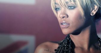 Rihanna Criticized by Gene Simmons, Tommy Lee