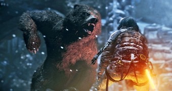 Bear and character in Tomb Raider