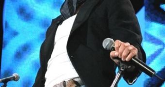 Robbie Williams Takes Over Michael Jackson’s London Dates