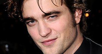 Robert Pattinson was kissed by a fan who had the swine flu, told her off for it