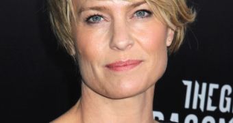 Robin Wright says she gets Botox sprinkles twice a year, for maintenance