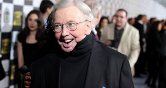 Film critic Roger Ebert has been hospitalized for hip fracture but won’t require surgery