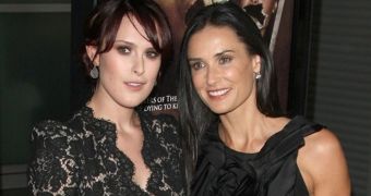 Rumer Willis wants her mom Demi Moore to tone down her looks, more appropriately for her age