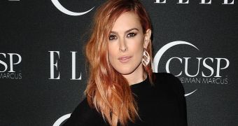 Rumer Willis wears famous three-breasted shirt from “Total Recall” in public