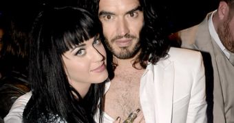 Katy Perry and Russell Brand did not sign a prenup when they were married in October 2010