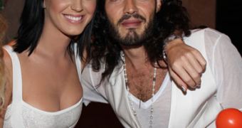 Report says Russell Brand doesn't want a dime of Katy Perry's money in the divorce
