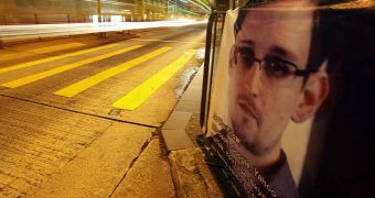Edward Snowden deserves an asylum - Russian HR Group