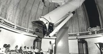 A picture of the telescope used to detect Mars' two small moons