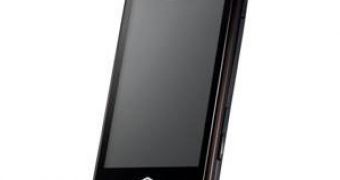 Samsung S8000, the company's first Android handset