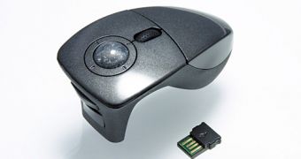 SIGMA APO's Wireless Handheld SGMRF3 Mouse is Really Ultra-Portable
