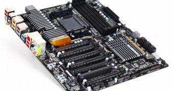 Gigabyte 990FX-UD7 990FX motherboard with Nvidia SLI support