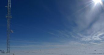 SMOS' Extreme Accuracy Confirmed in Antarctica