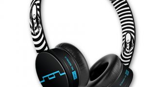 SOL Republic Intros Steve Aoki Tracks HD Headphones