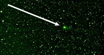 STEREO B snaps an impressive view of Comet Elenin