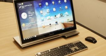 Samsung Series 7 AiO spotted