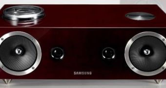 Samsung Also Preps Two Audio Docks, Vacuum Tubes Amplify Sound