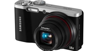 Samsung WB700 compact super-zoom camera