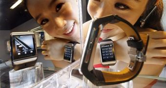 Samsung readies smartwatch
